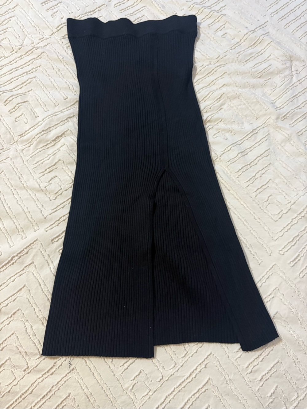 Calvin Klein Ribbed Knit Black Strapless Midi Skirt